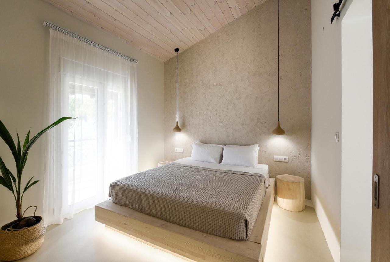 Karidi Beach Boutique Suites Vourvourou Eksteriør bilde