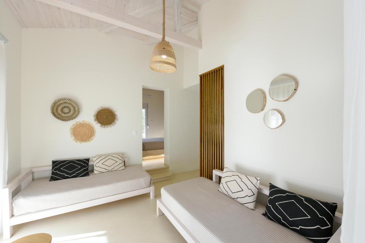 Karidi Beach Boutique Suites Vourvourou Eksteriør bilde