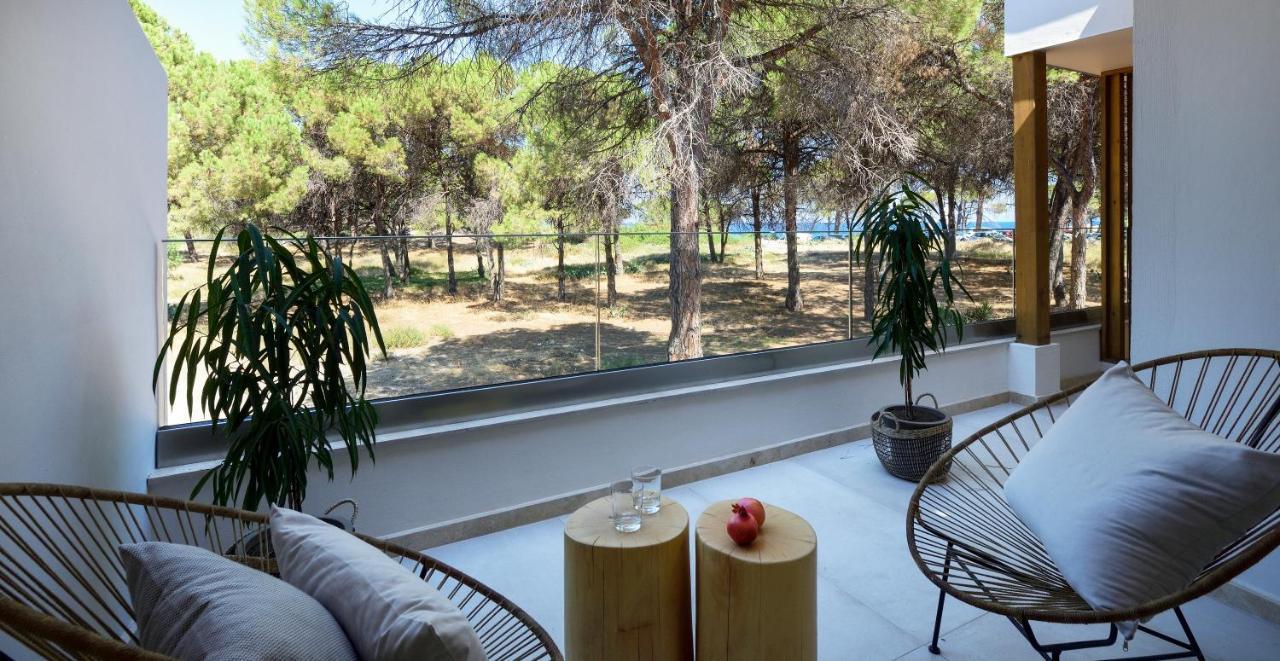 Karidi Beach Boutique Suites Vourvourou Eksteriør bilde
